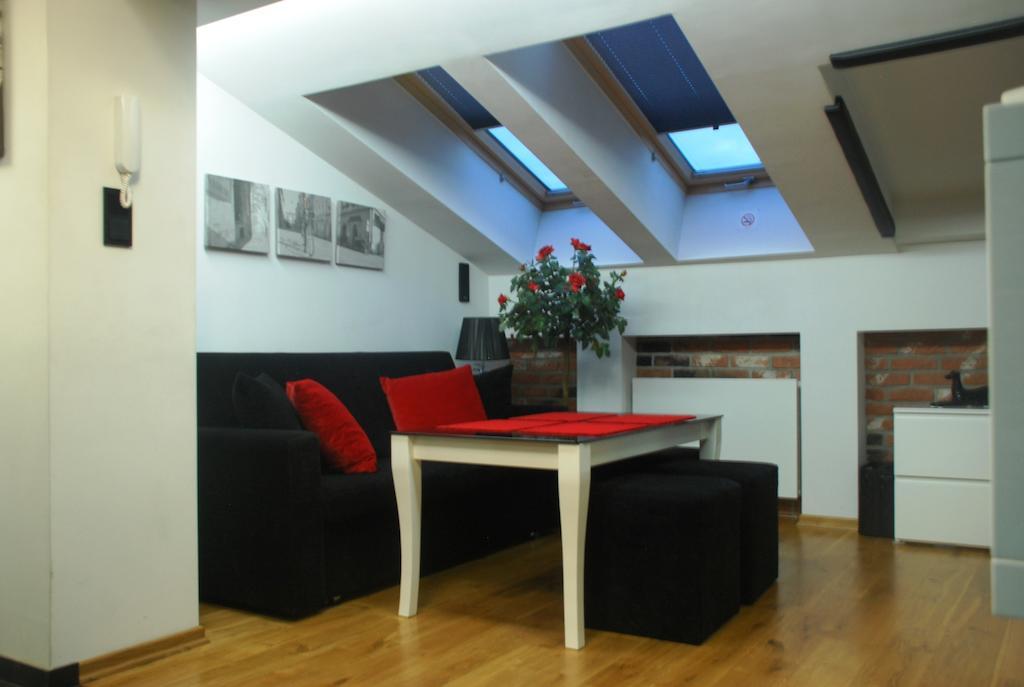 Black & White Krakow Room photo